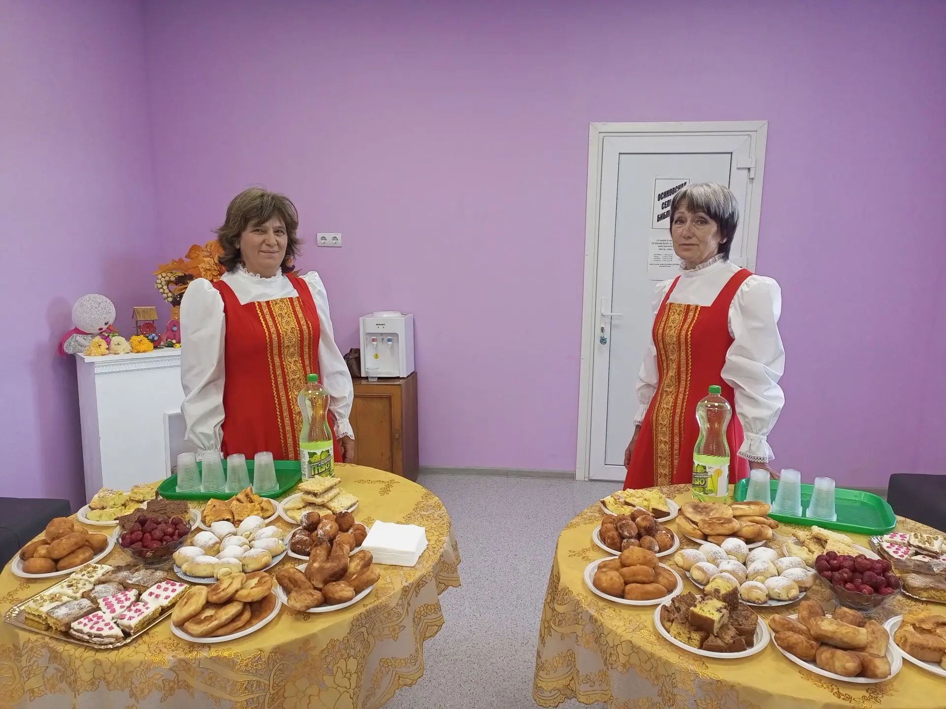 Праздничный концерт в Осиковском сельском клубе ко Дню России и к 10 летию ТОСа как обы...