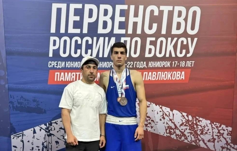🔥🏆 Сочинский спортсмен стал бронзовым призером Первенства России по боксу

В Краснодаре завершилос