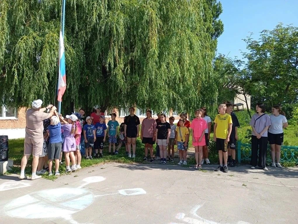 🌿 Бережём планету вместе: «День экологической культуры и ответственности» в лагере нашей школы! 🌎✨