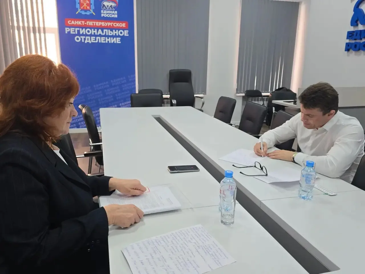 Провёл очередной приём граждан в рамках региональной недели, посвящённой вопросам трудовых прав. Но 