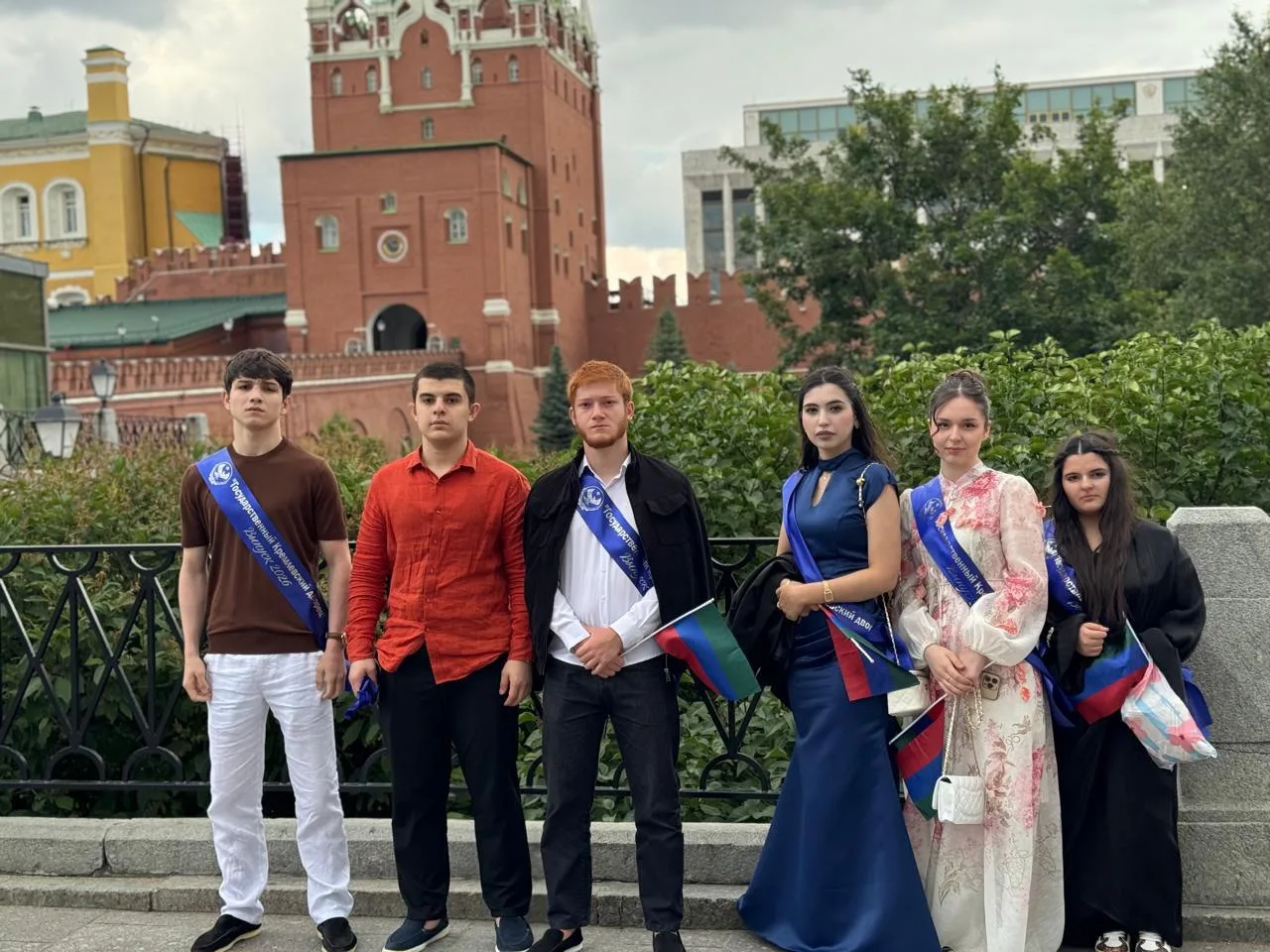 ⚡ Наш ученик — в Кремле!

Ученик 19-й школы, золотой медалист и отличник Гагаев Ахмедпаша — участник