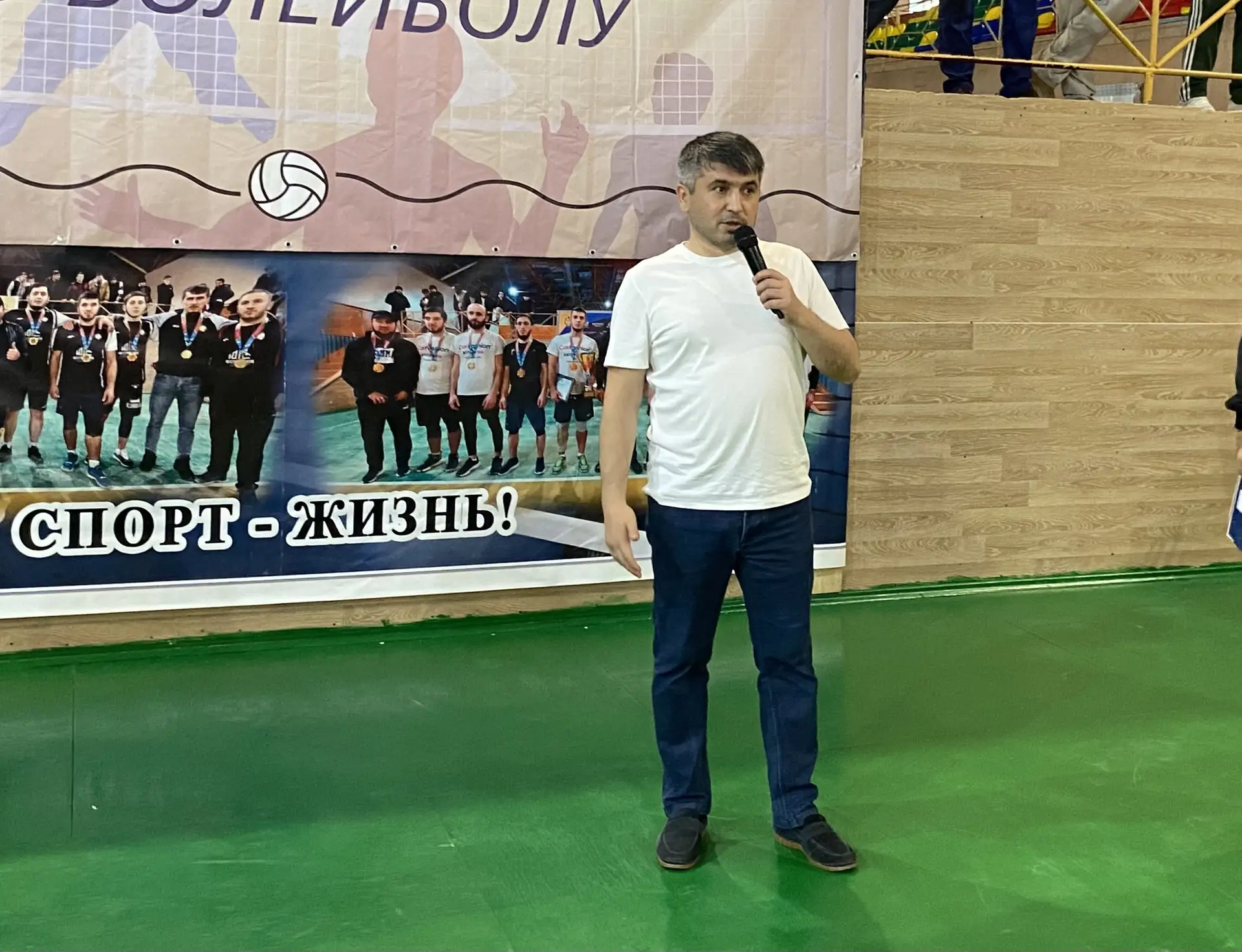 Оргкомитет и судейская коллегия определили лучших игроков по амплуа: Гаджи Магомедов (Т...