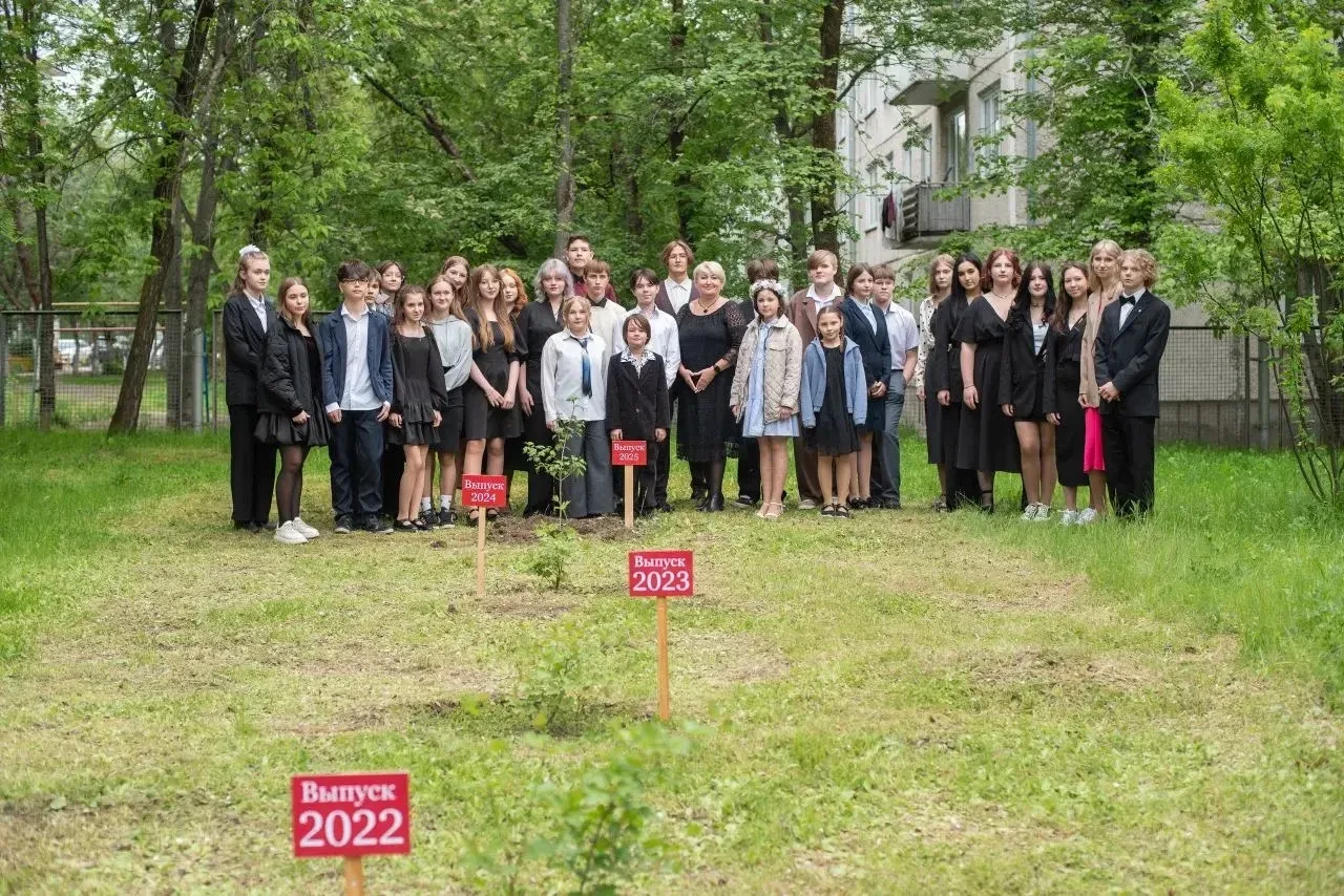 🎓 В этом году в детской школе искусств Сосновоборского муниципального округа выпускает...