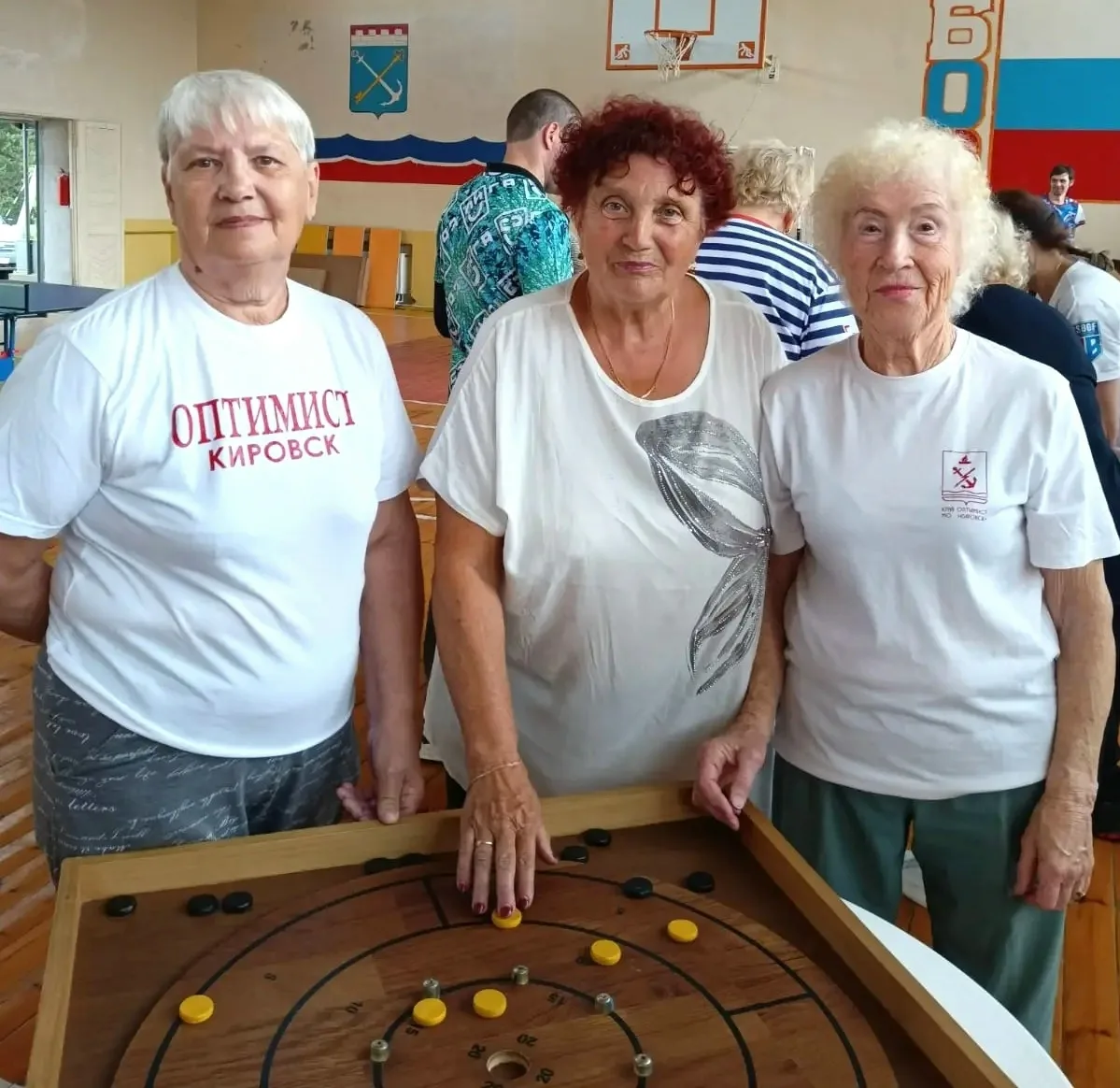 «Оптимисты» из Кировска — в призёрах областного турнира по настольным играм 🥉