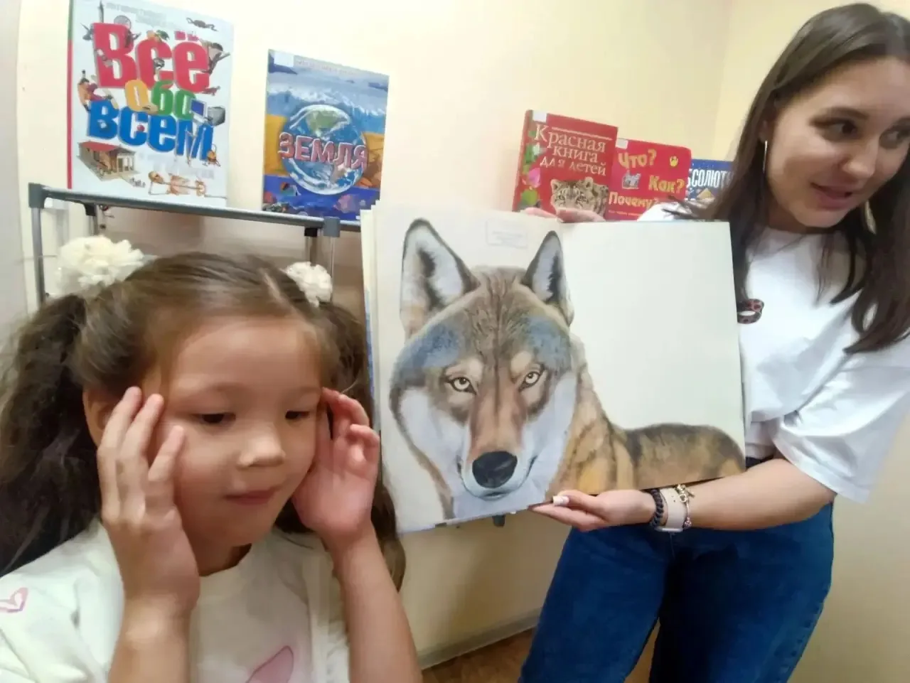 Книжная радость в "Маргаритках": встреча с хранителем книг!