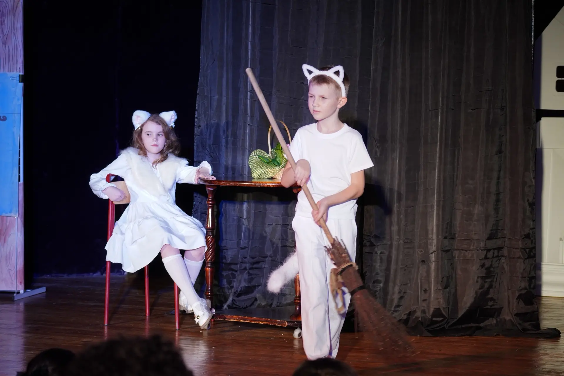 Новый спектакль 😍  🎭 Вчера наши самые юные актеры театральной студии «ТИМ» представили зрителям спек