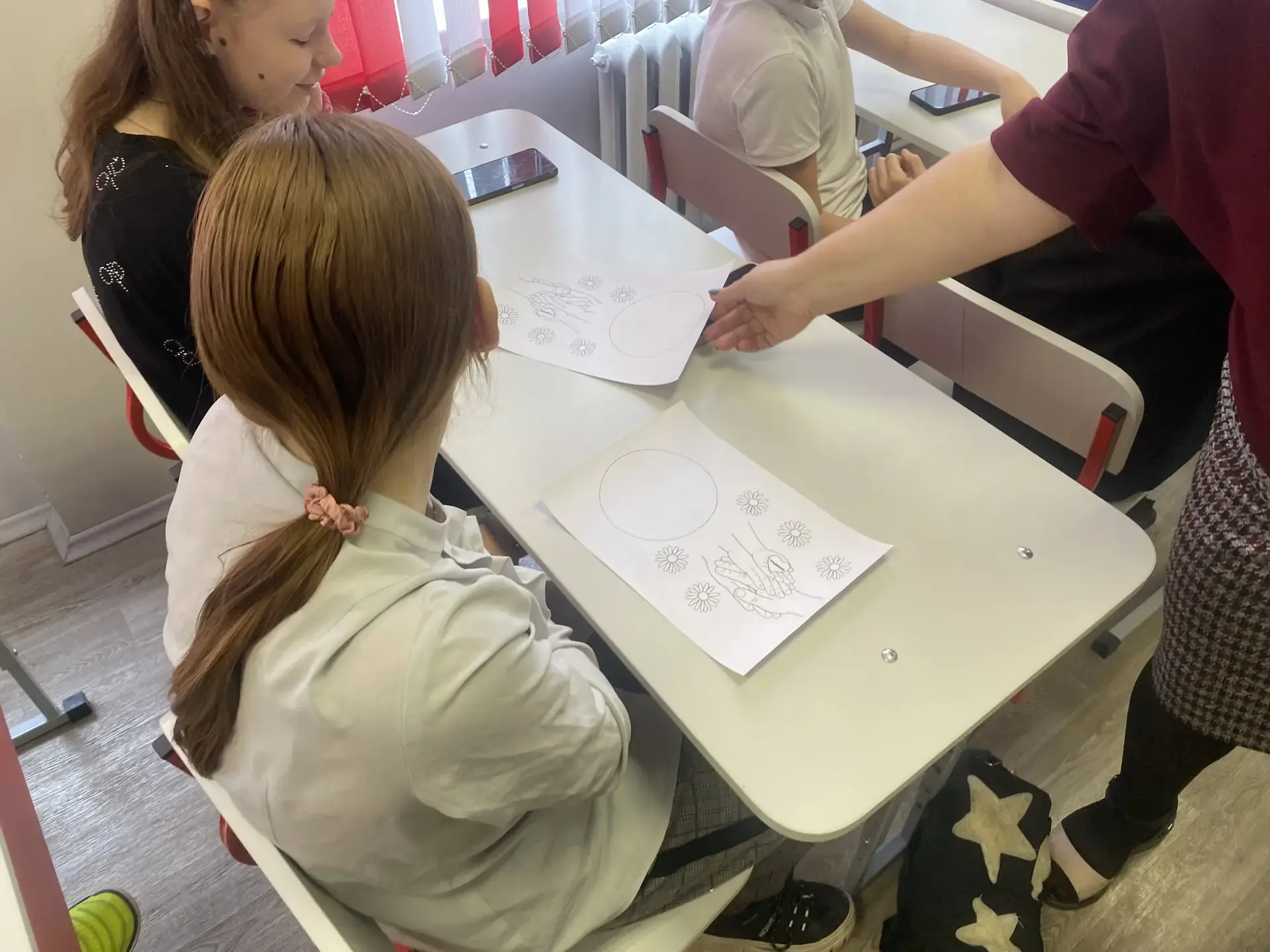 ✨ «Иваны, помнящие своё родство» - душевное мероприятие во 2-5,7,9 классах АОП.  В тёплой и доверите