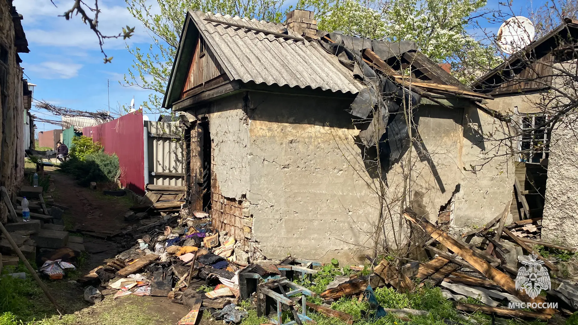 Пожар в пгт. Бугаевка унес жизнь женщины  Возгорание произошло в летней кухне на частном подворье по