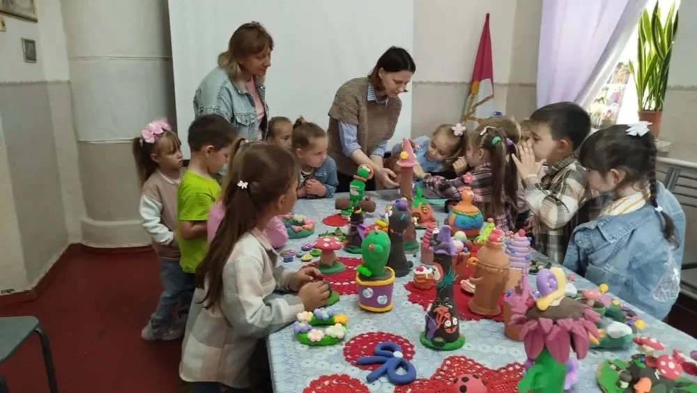 «Волшебный мир воздушного пластилина»