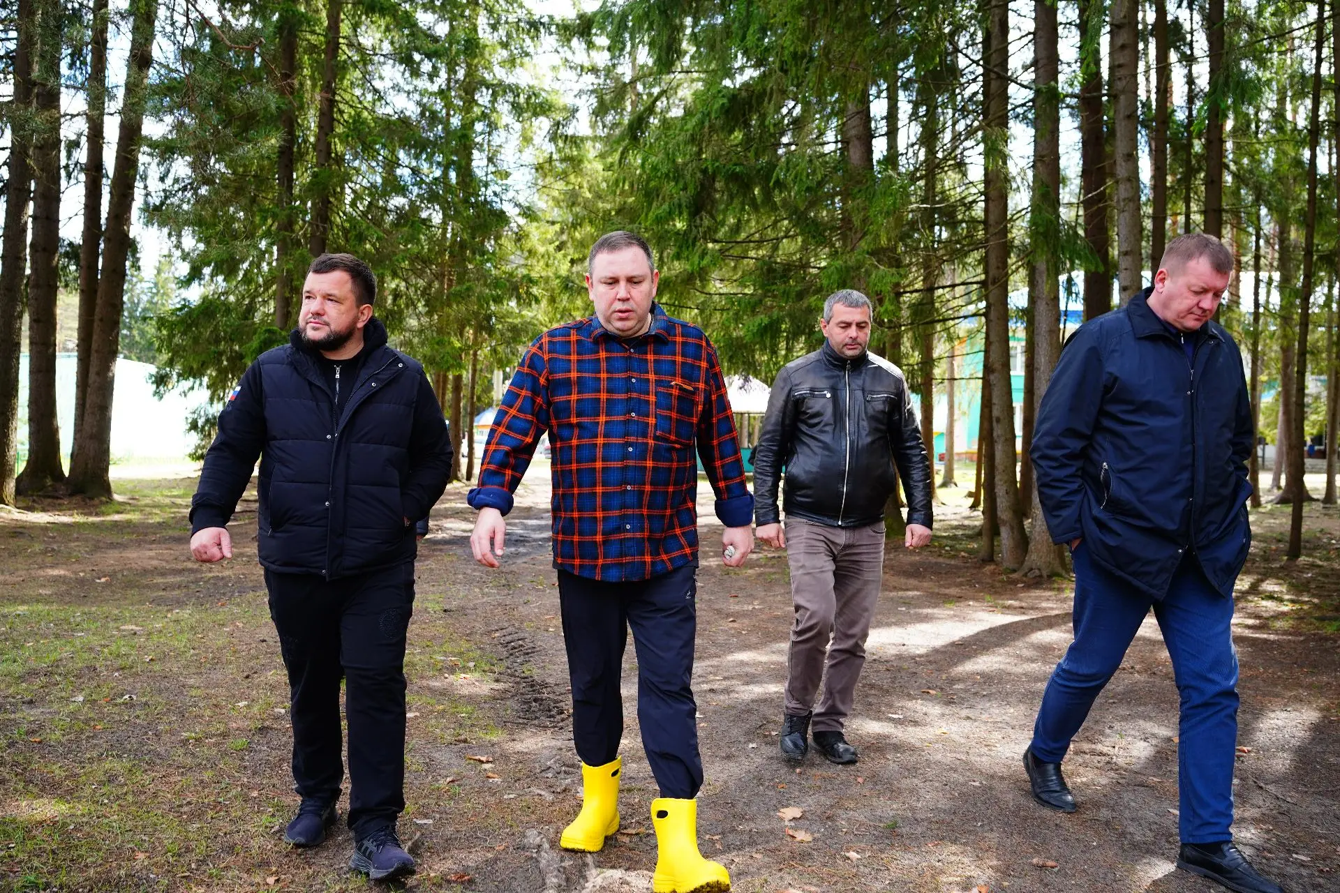 «Изумрудный» готовится к встрече гостей   Очень скоро здесь будет шумно, весело и очень интересно - 