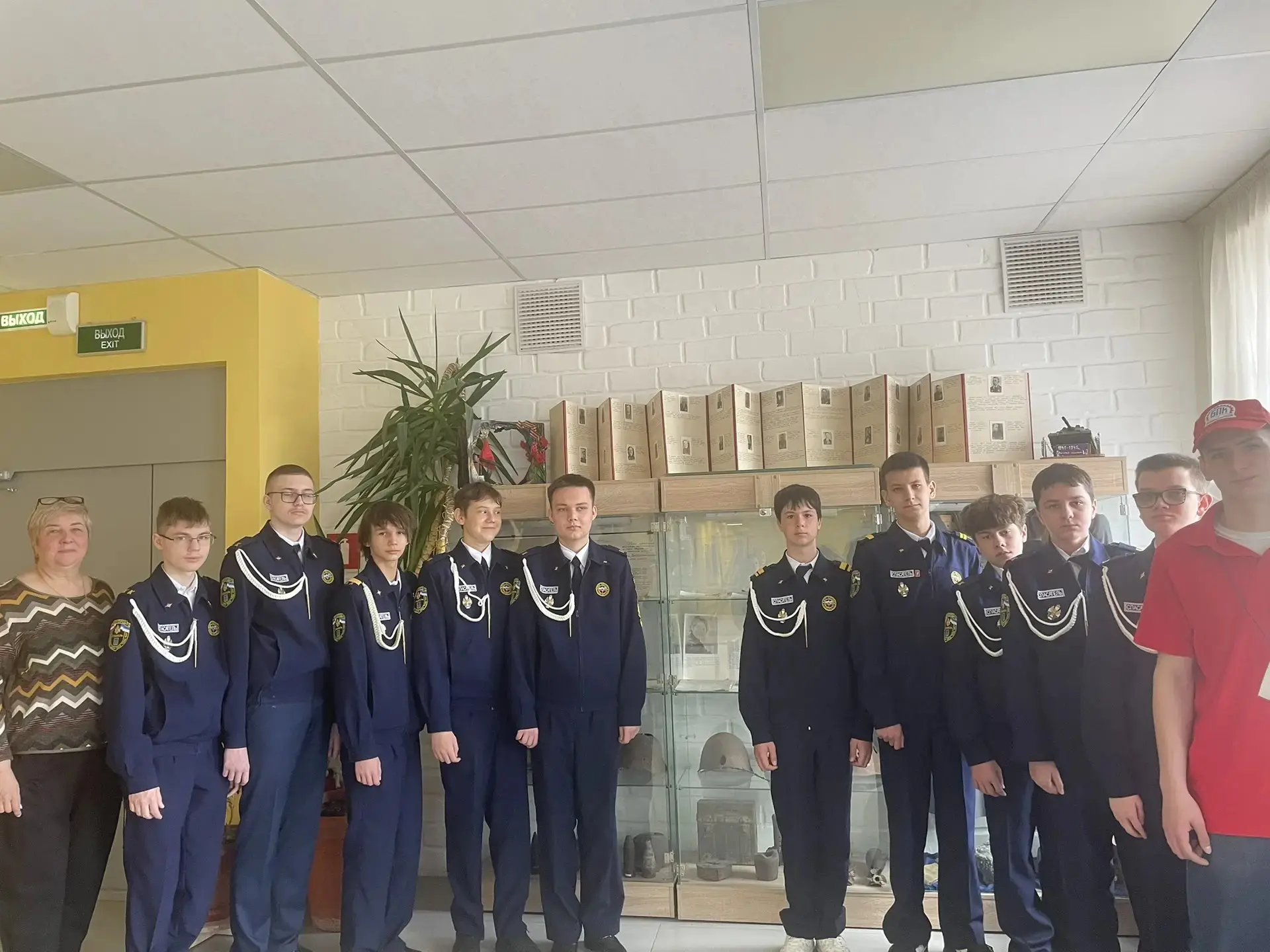 Билет в будущее.  Профпробы.    8 апреля кадеты 8 «Б» класса приняли участие в профессиональной проб