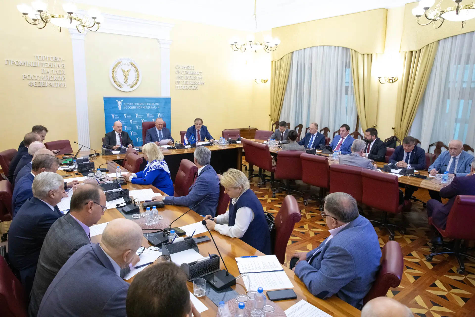 📢 Бизнес-споры решаются цивилизованно: Ставрополь в лидерах по развитию арбитража

На днях президен