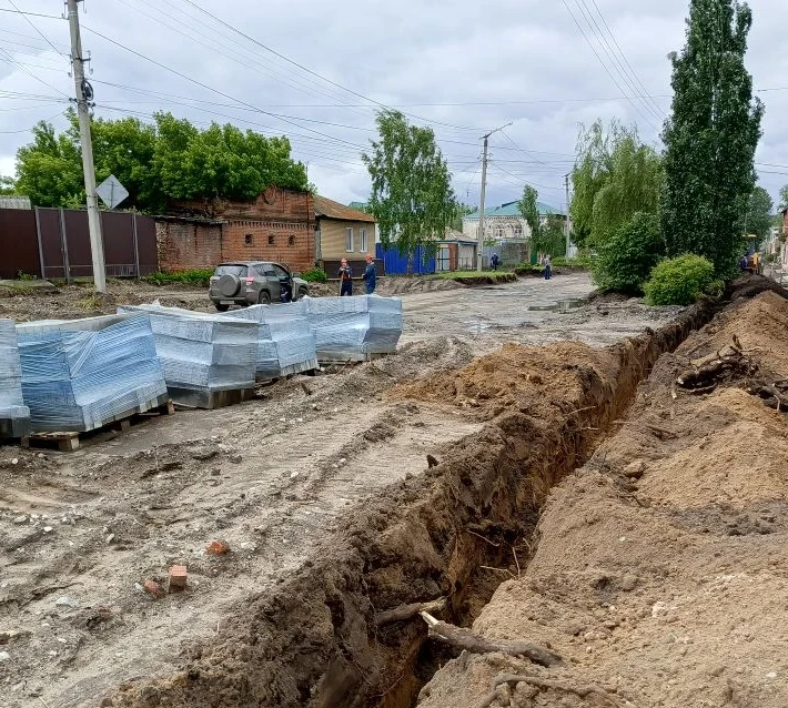 В ремонте улицы Фрунзе в Троицке произошла заминка.