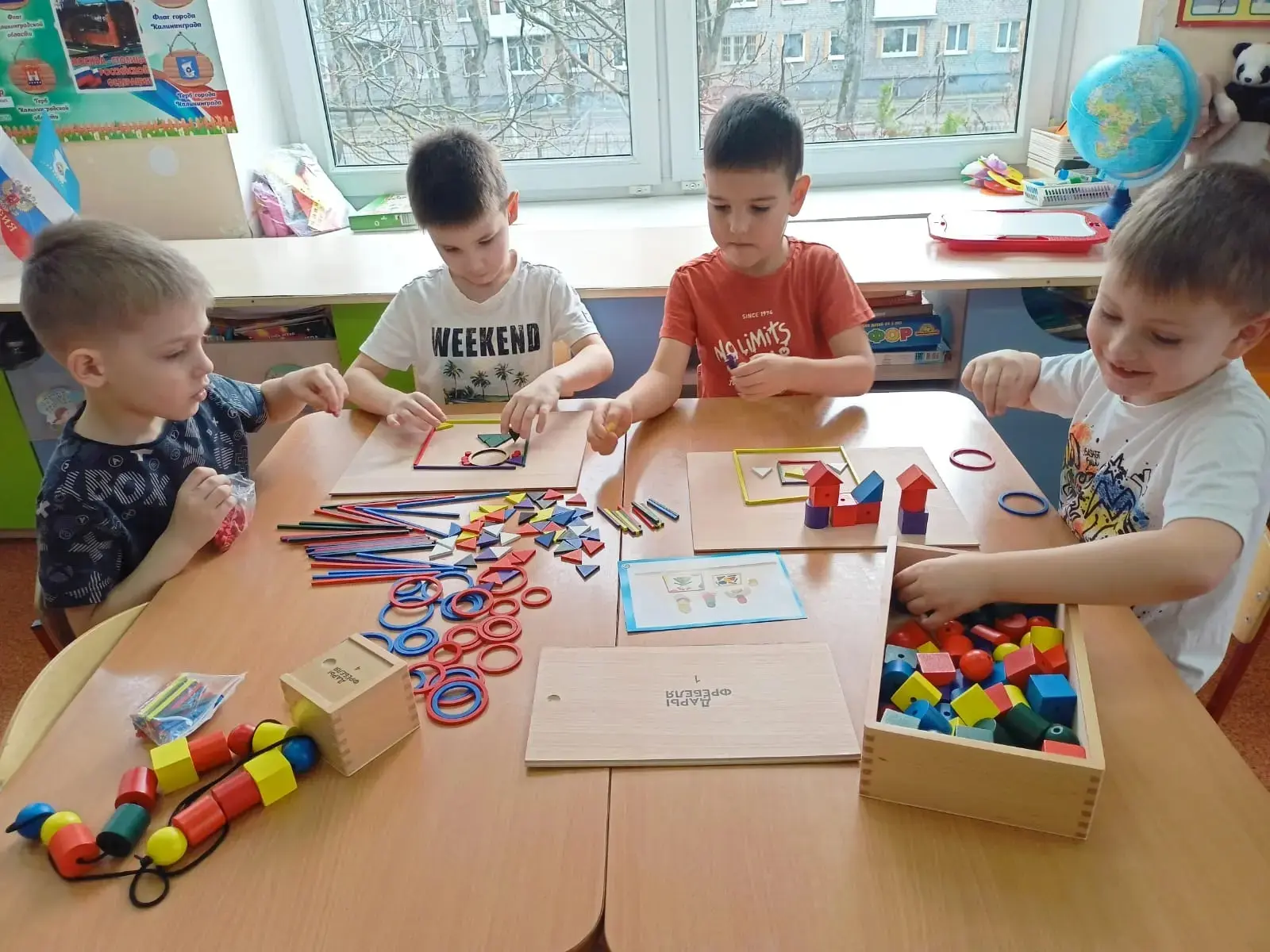 ...Чтобы чётко говорить,👄  надо с пальцами дружить!🖐  Уровень речевого развития находится в прямой з