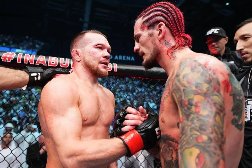 Бывший чемпион UFC Шон О’Мэлли вызвал на бой Петра Яна

Шон провел бой в Белом Доме в США на турнире