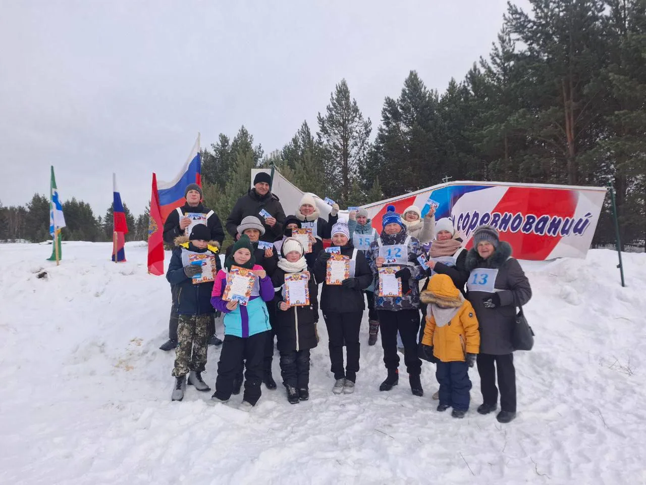 Сегодня на лыжне п. Хребтовый прошли соревнования по лыжным гонкам в рамках общероссийских соревнова