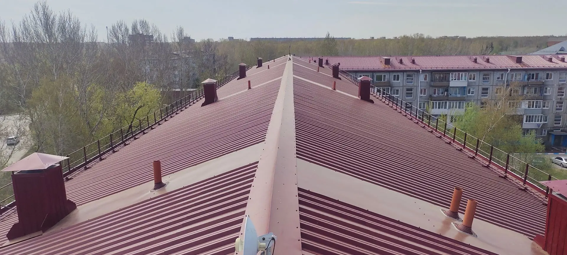 🛠Капремонт в фотографиях: Омск, ул. 5-я Кордная, д. 65
 
🏡Сегодня «герой» нашей постоянной рубрики