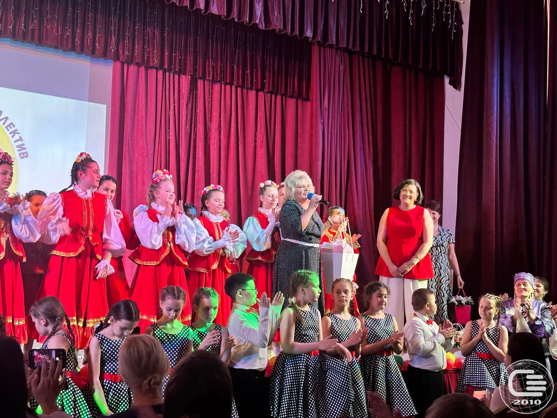 💃 В четверг в нашей школе состоялся настоящий праздник русской культуры и грации: с аншлагом прошёл 