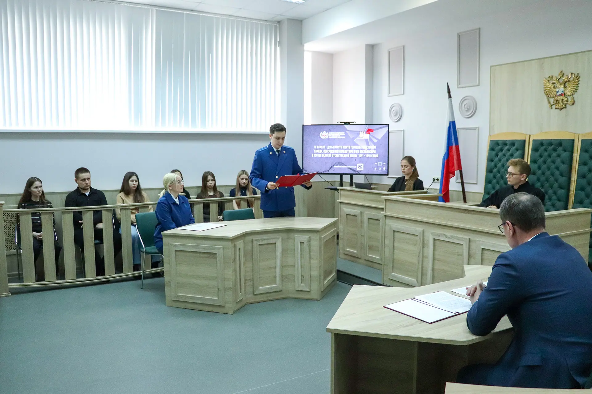 Студенты Чувашского госуниверситета представили судебную модель «Возмездие за нацистски...