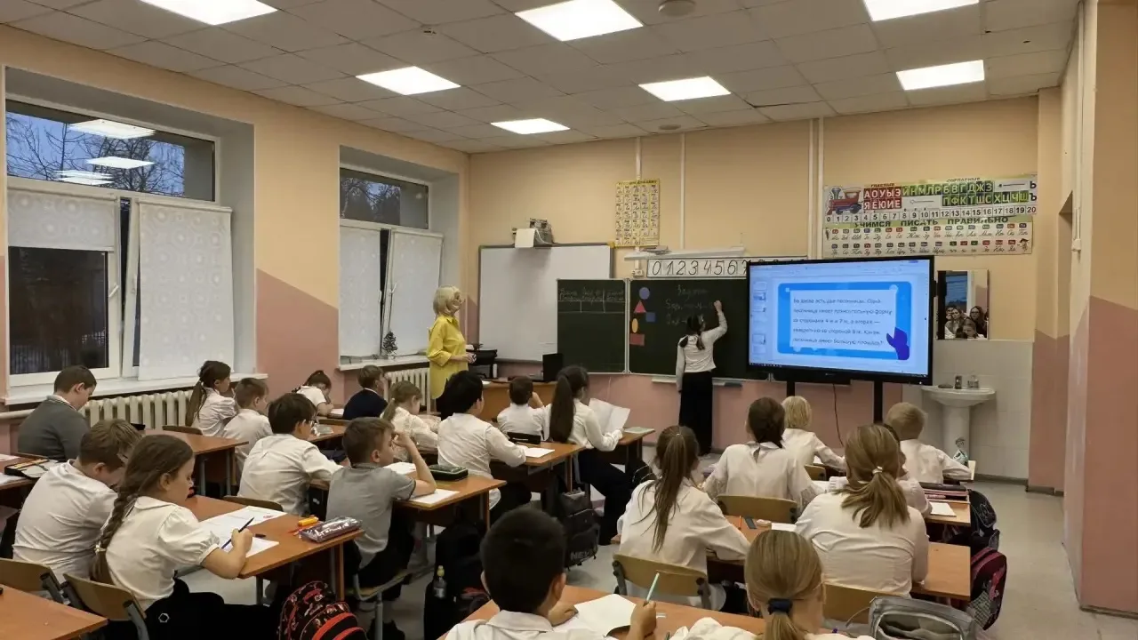 В начальных классах нашего центра состоялись открытые уроки для выпускников института Просвещения.  