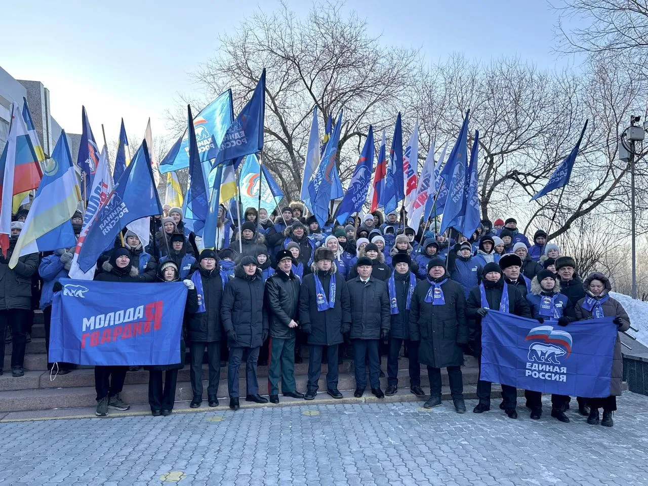 В День защитника Отечества прошёл  торжественный митинг и церемония возложения цветов на Мемориале П