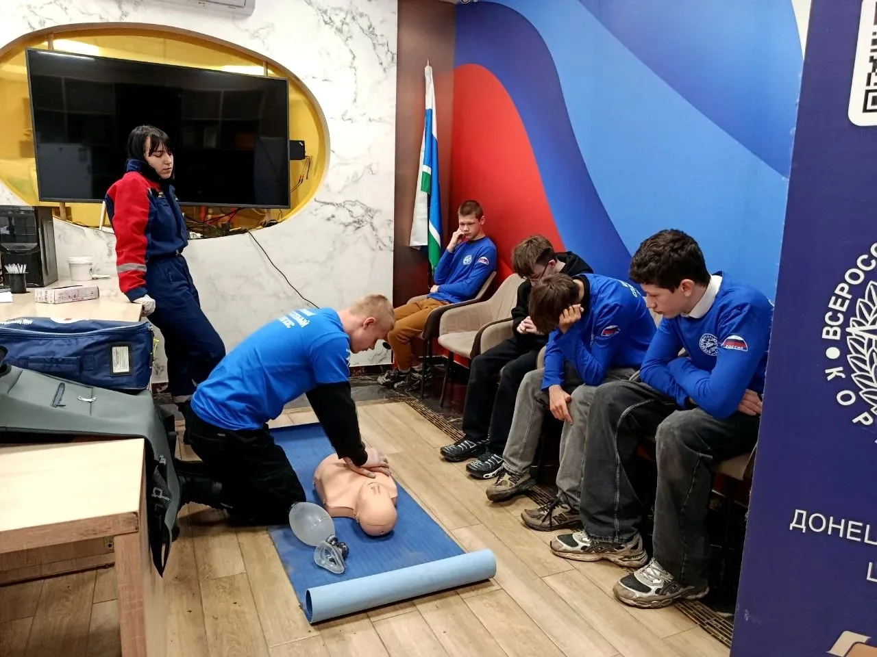 📍В дни весенних каникул юные спасатели из отряда "Помогаторы" ГБОУ "СШ № 93 Г.О. МАКЕЕВКА" посетили 