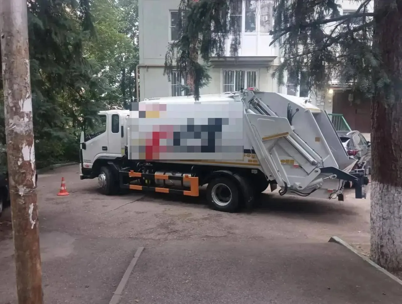 Мусоровоз сбил насмерть пешехода в Кисловодске
