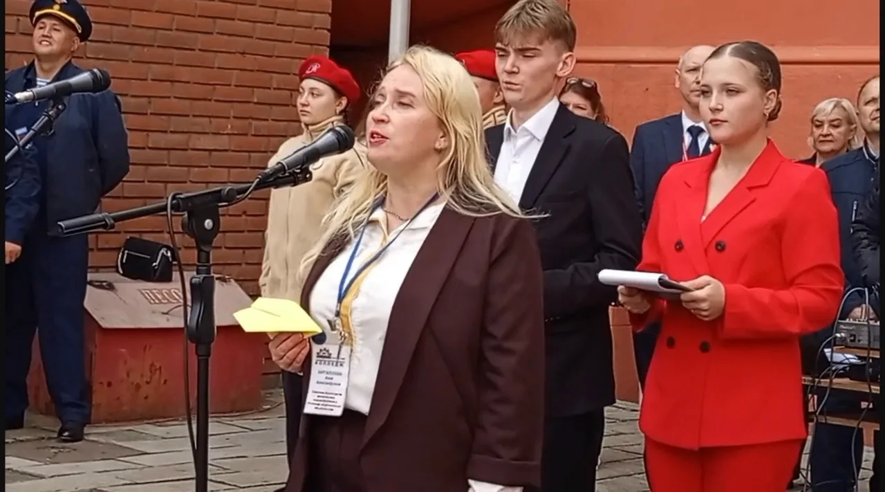 🍁1 сентября в День знаний Сибирский профессиональный колледж продолжил одну из традици...
