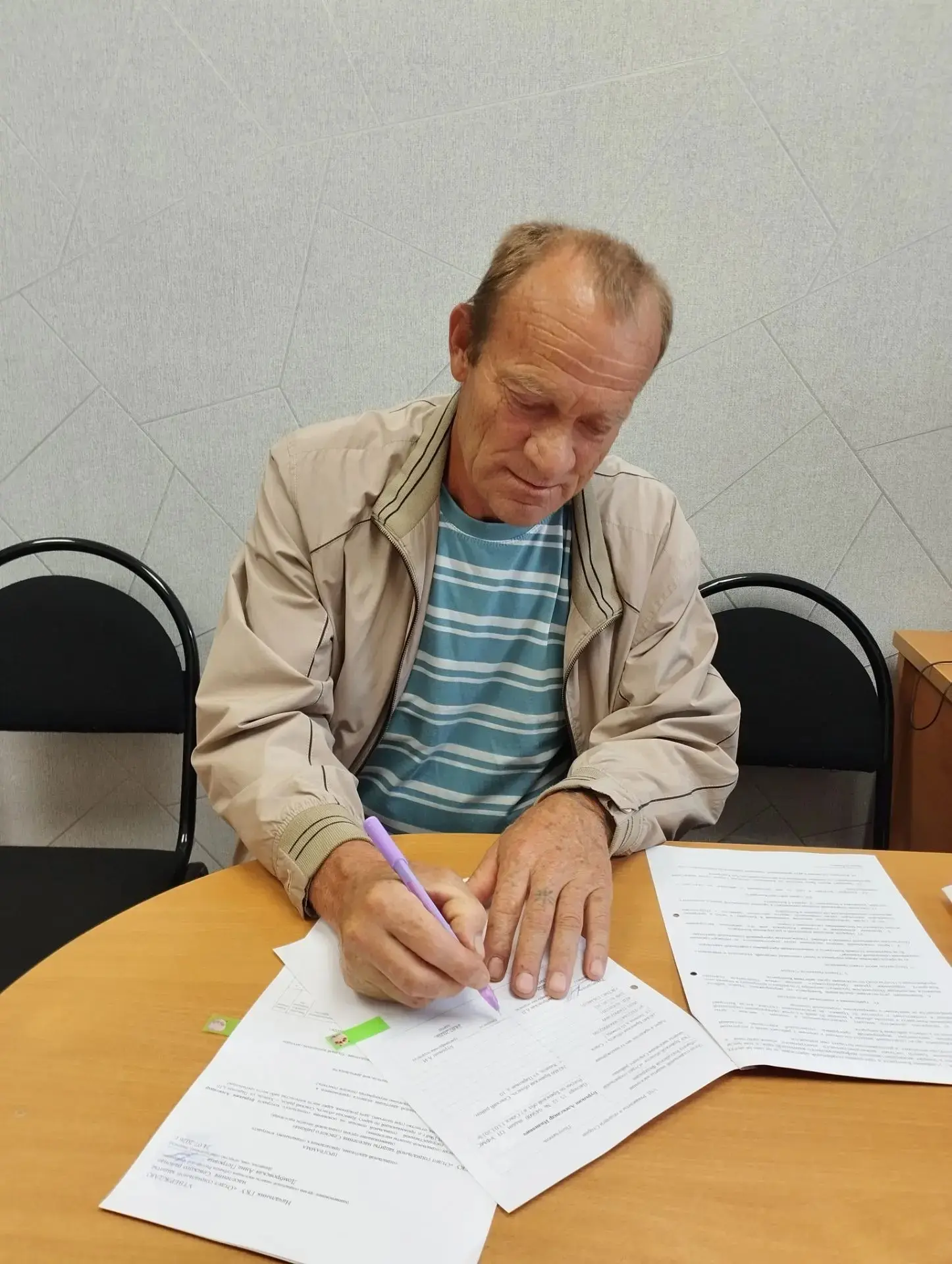 История одного шага: Александр Иванович Бурыкин 

В мире, где стабильность ценится превыше всего, по