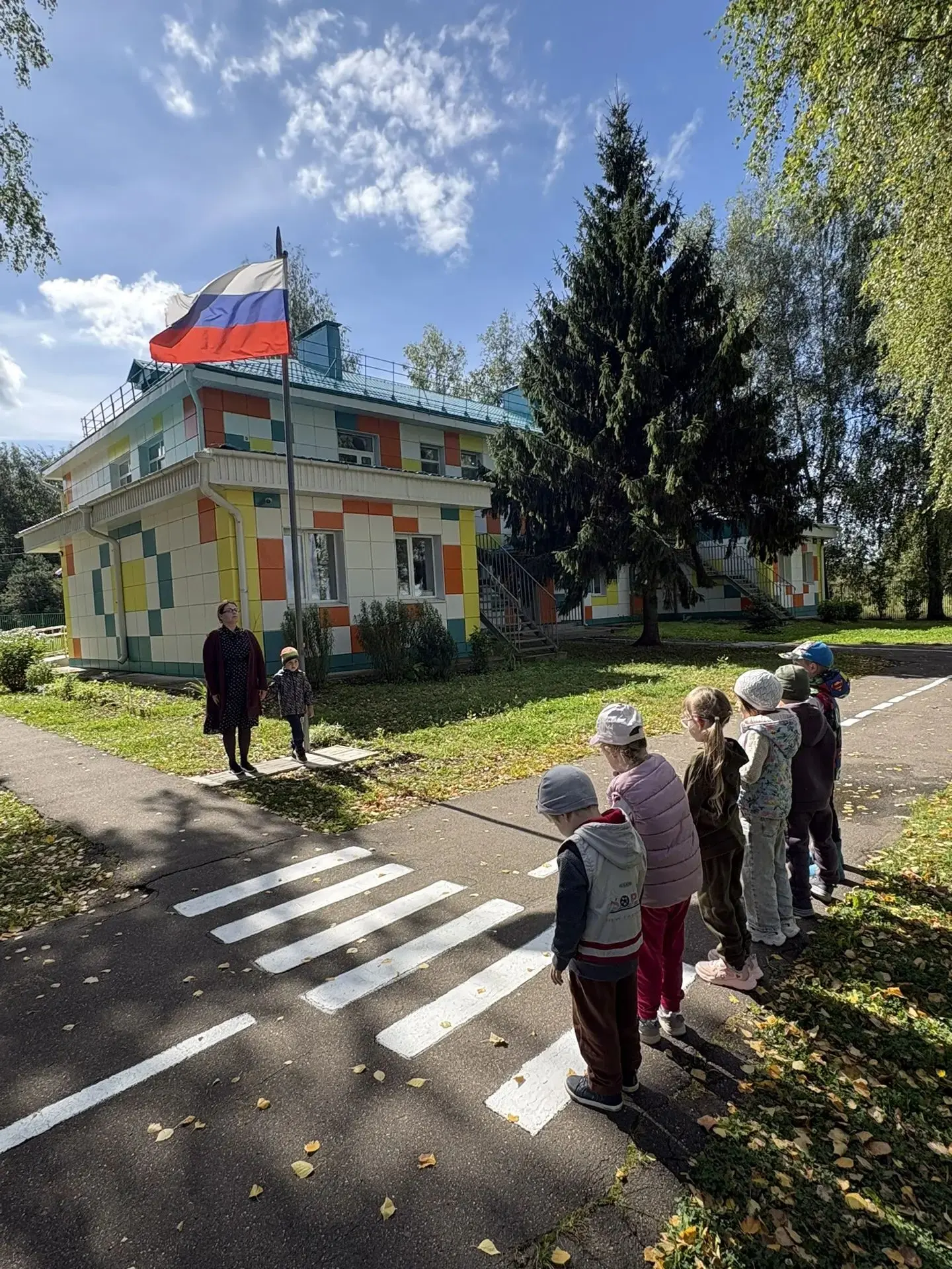 В преддверии Дня флага России, в нашем детском саду прошел  увлекательный квест "В поис...
