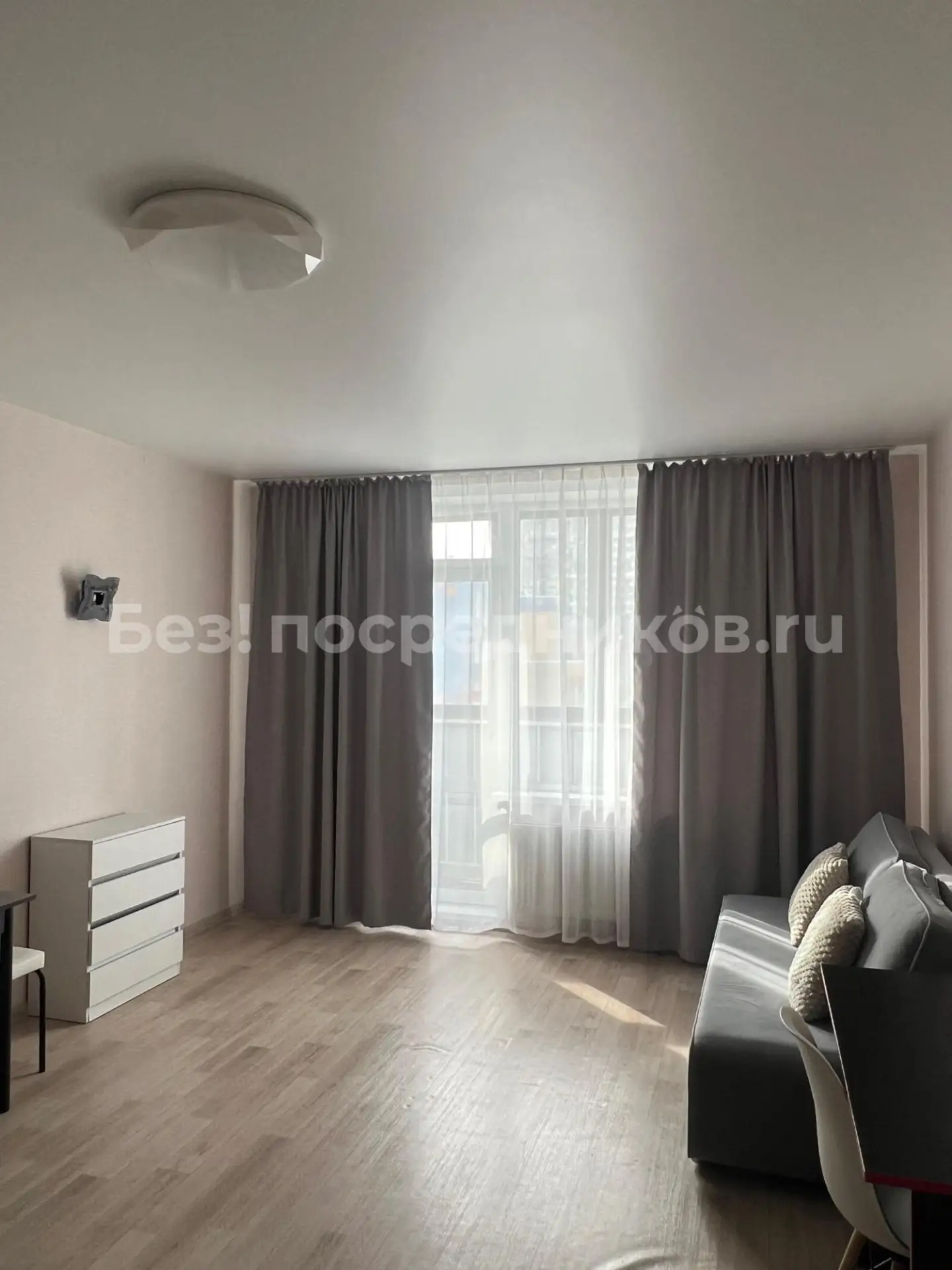 Сдам без посредников: студия, 30.3м²