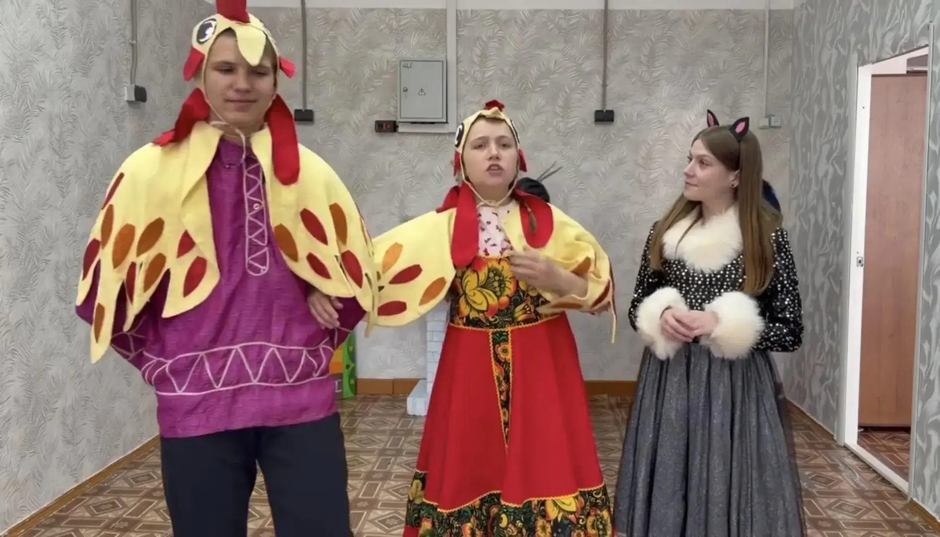 Школьный театр нашей школы «Театральная сцена» продолжил участие в акции «Театральная м...