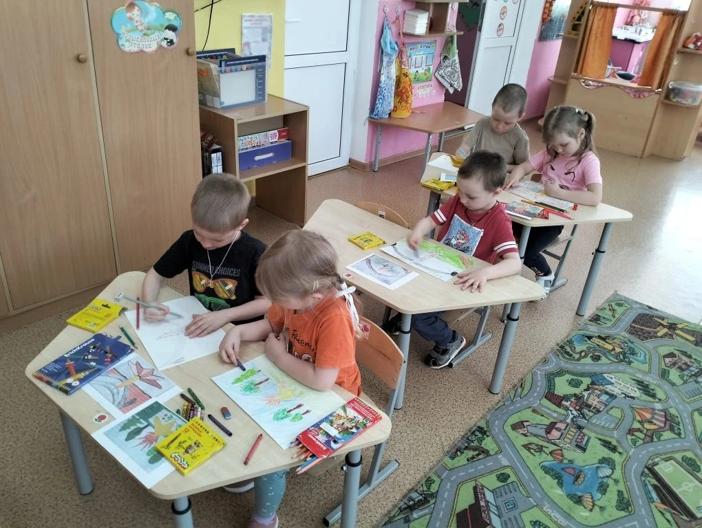 В преддверии празднования Дня Победы в МБДОУ Отарский детский сад N1 "Колосок" с воспит...