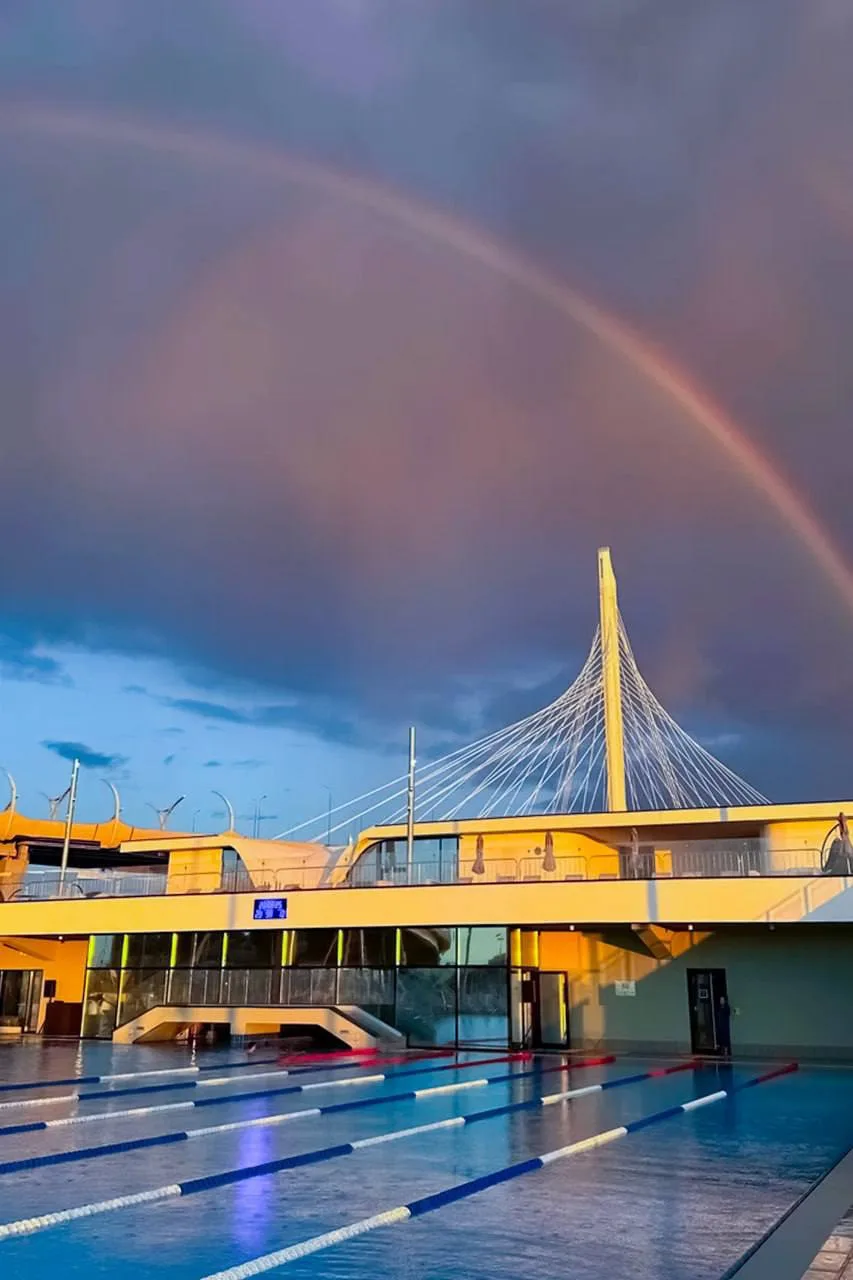 ☔️ Петербург опять запускает дождливый марафон, а мы запускаем марафон скидок!

Чтобы серые дни стал
