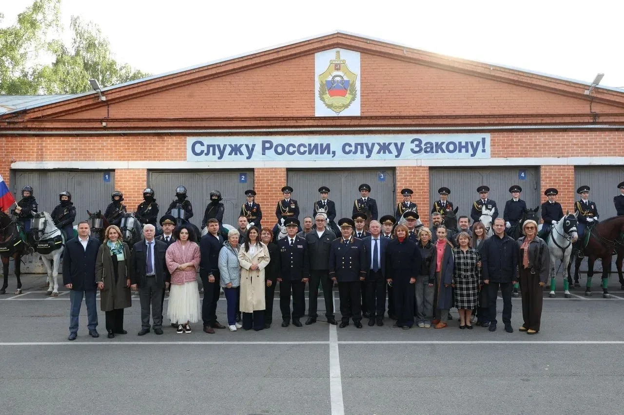 Вместе с коллегами Московской городской Думы посетила 1-й Специальный полк полиции Глав...