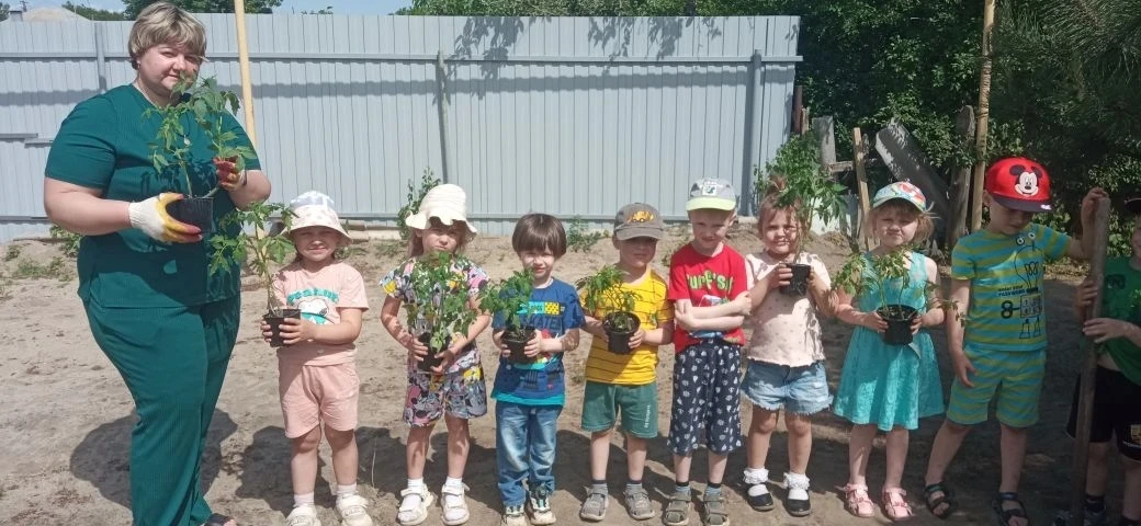 В детском саду каждый ребёнок-не только любознательный исследователь, но и настоящий са...
