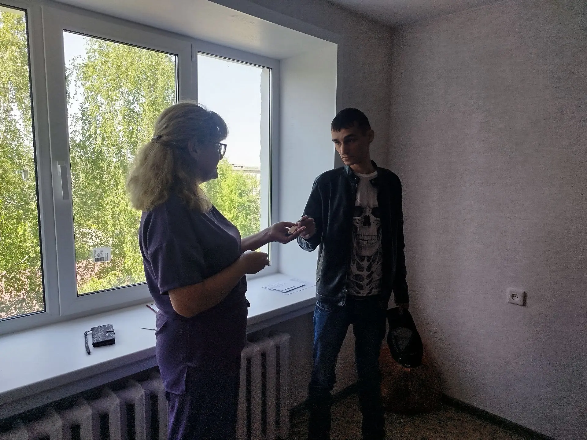 Поздравляем с получением квартиры! Это важный шаг к самостоятельной жизни. Вручение клю...