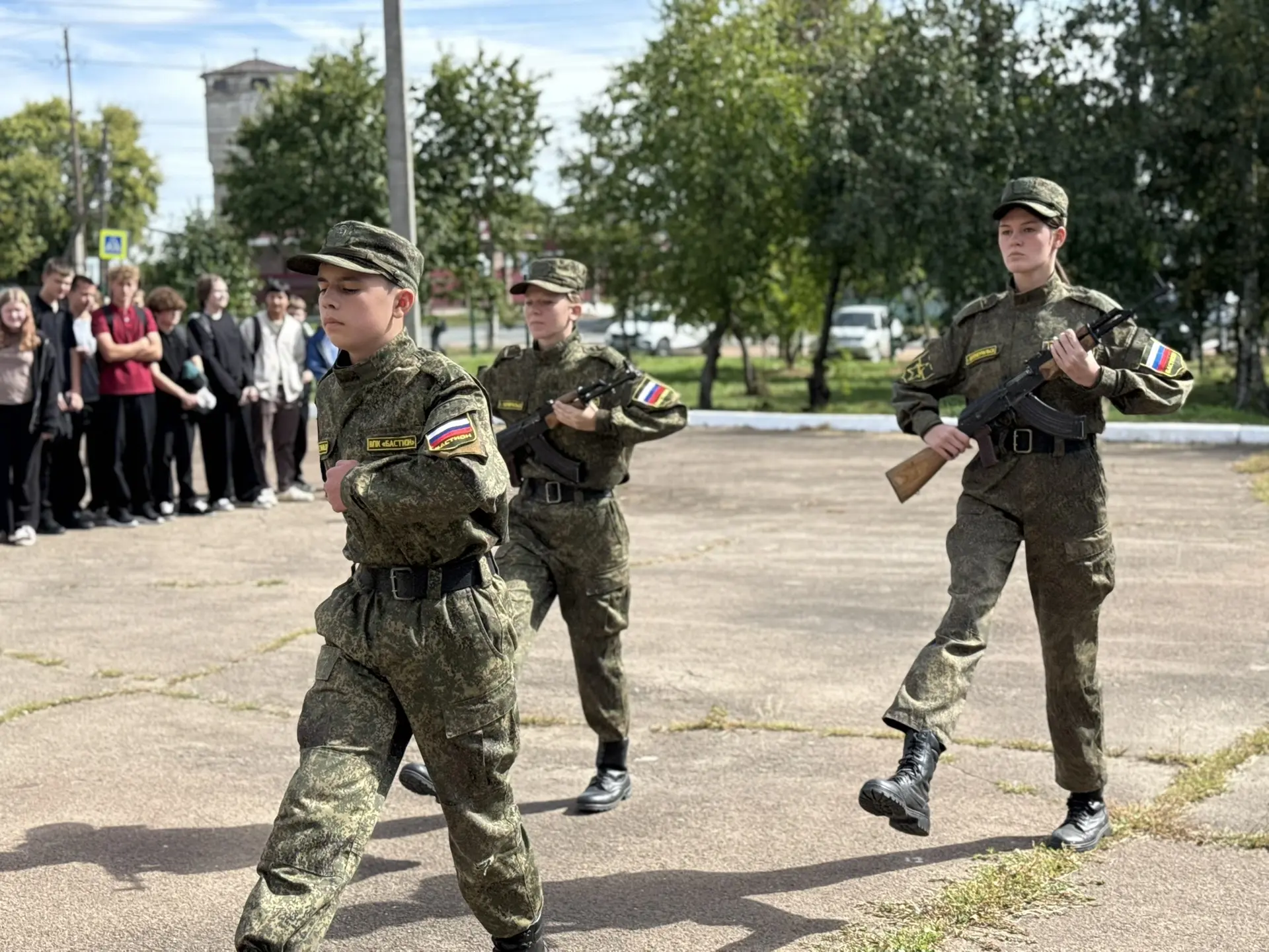 Вот и завершилась первая неделя учебного года. По традиции, каждую пятницу в нашей школ...