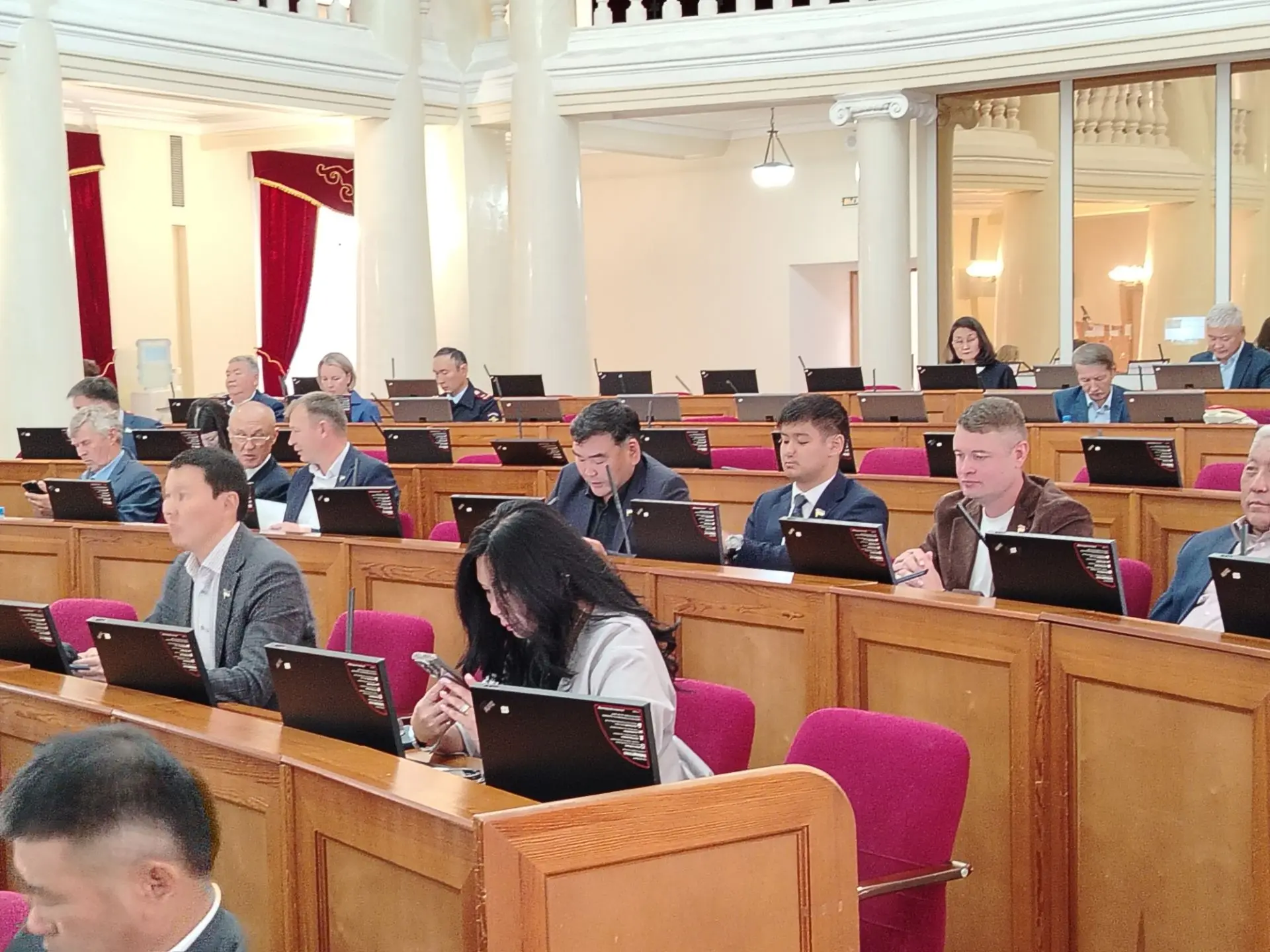 Депутаты Хурала обсудили, каким быть отечественному кино