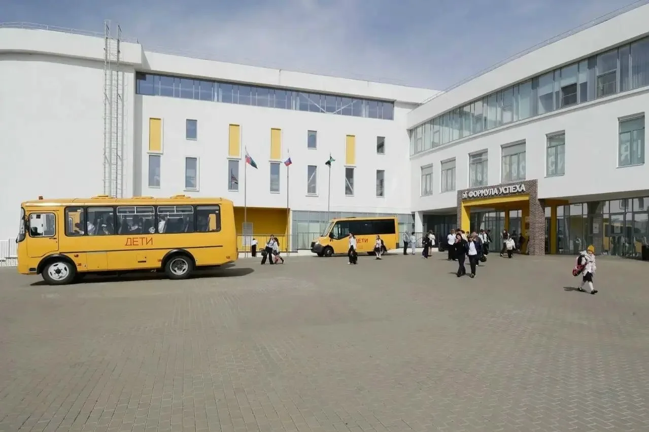 ⚡️Школу в Таврово почти полностью восстановили после атаки беспилотника