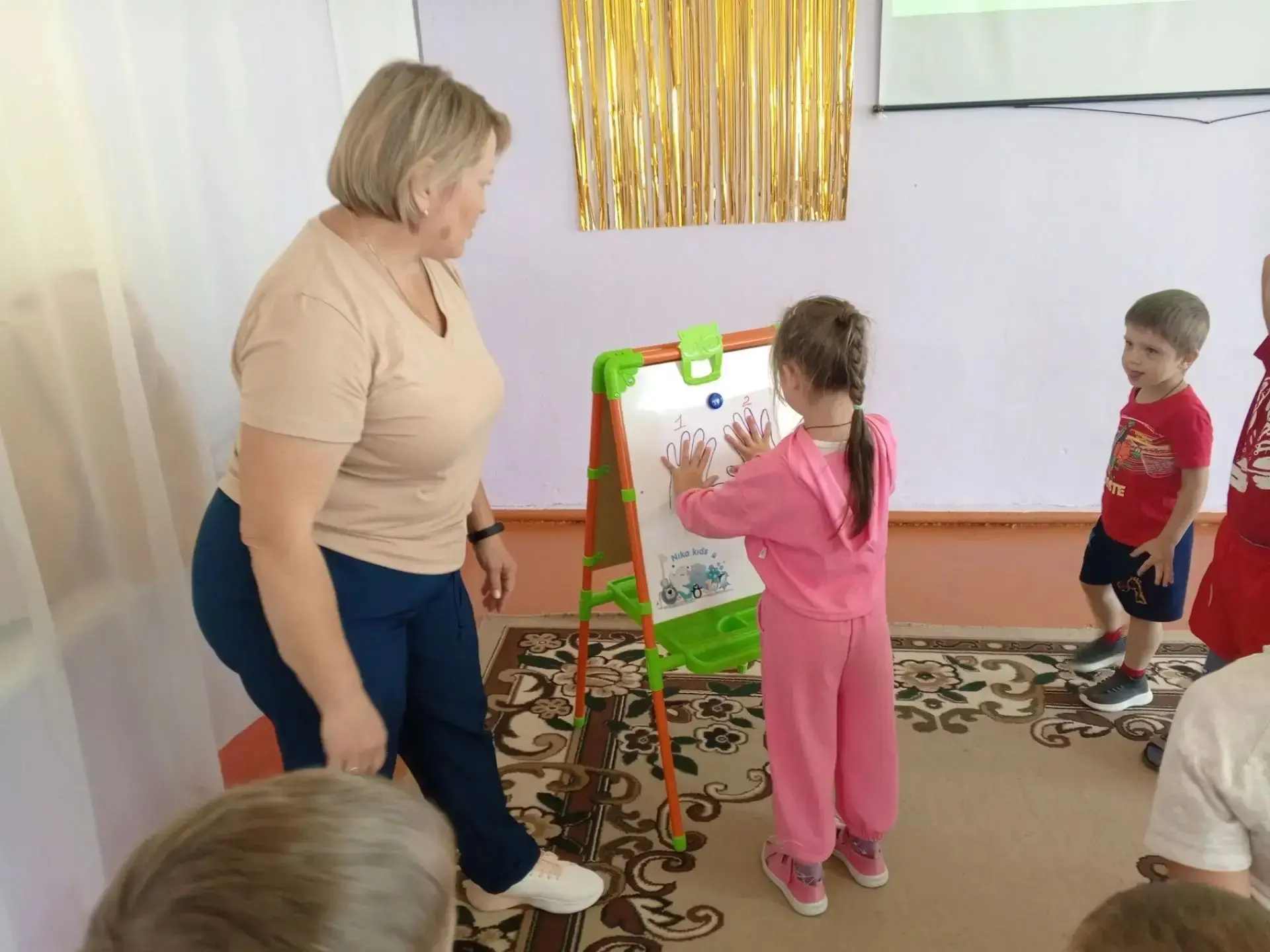 Сегодня необычный день – Международный день левшей! 🎉