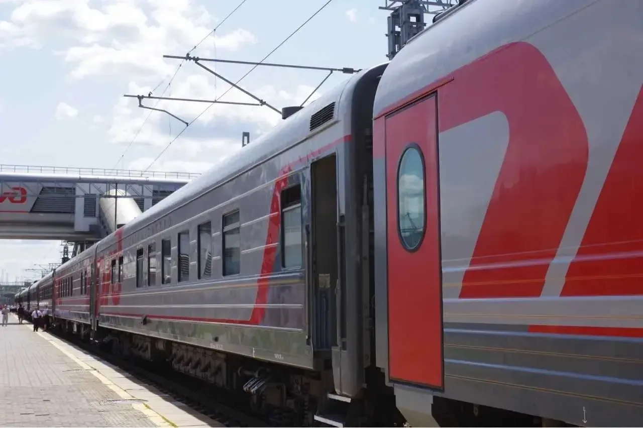 Назначены дополнительные поезда из Казани на курорты юга России  🚊 На период повышенного спроса в ле