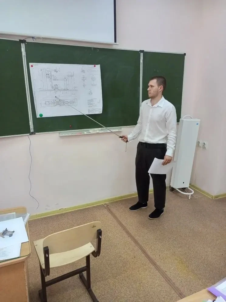 На автомеханическом отделении состоялась защита курсовых проектов! Студенты 3-го курса представили с