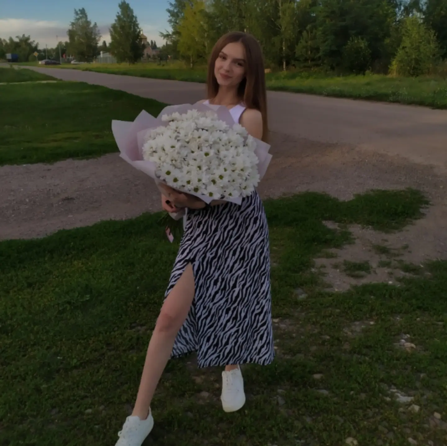 🎉 Коллектив МБОУ ДО "Дом творчества" поздравляет с днем рождения  Коловертных Анастасию Сергеевну! 