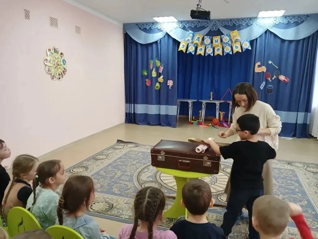 ✅ Вновь музей Ростовского Кремля с интерактивной беседой «Музей в чемодане. Предметы старинного быта