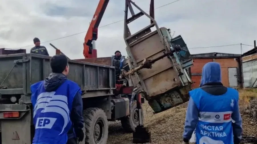 ⚡️Депутатский стал лидером по сбору металлолома в текущем сезоне «Чистой Арктики»