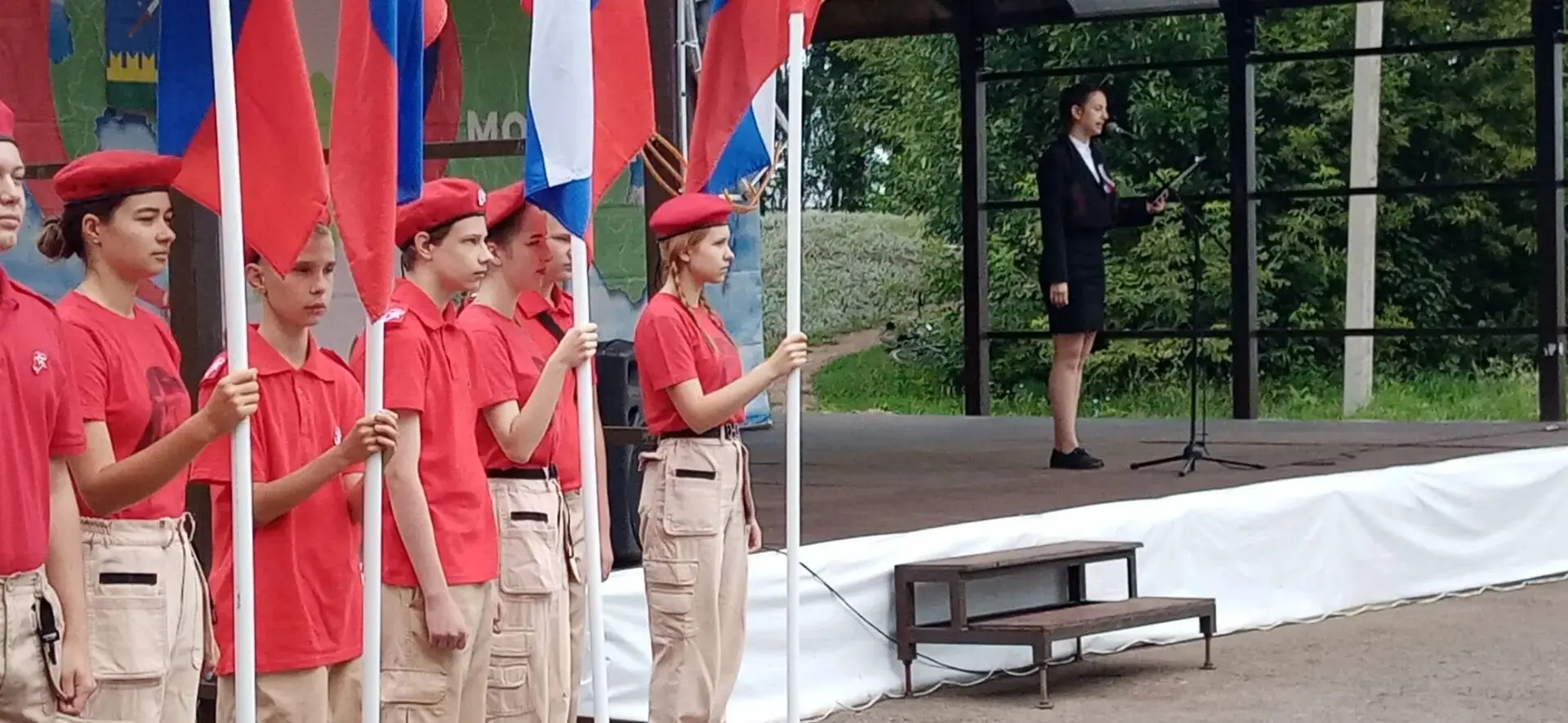🇷🇺 Сегодня, 21 августа, на площади рабочего посёлка Старая Майна прошло торжественное...