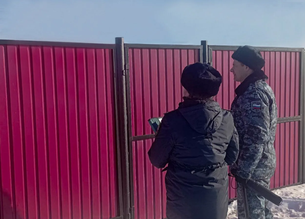 Судебные приставы приостановили работу двух магазинов в Забайкалье  Сотрудники УФССП России по Забай