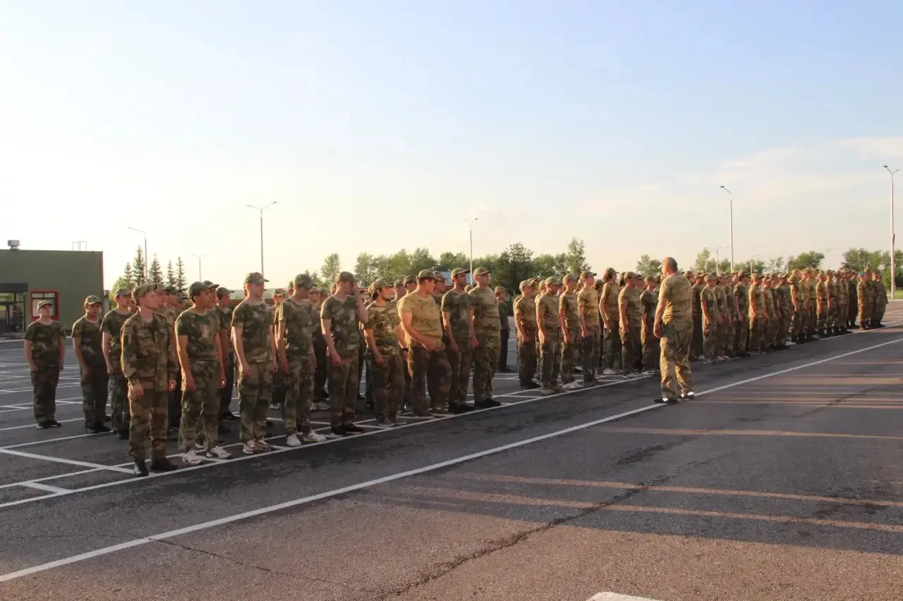 Второй день регионального этапа военно-патриотических сборов «Гвардеец» выдался по-настоящему насыще