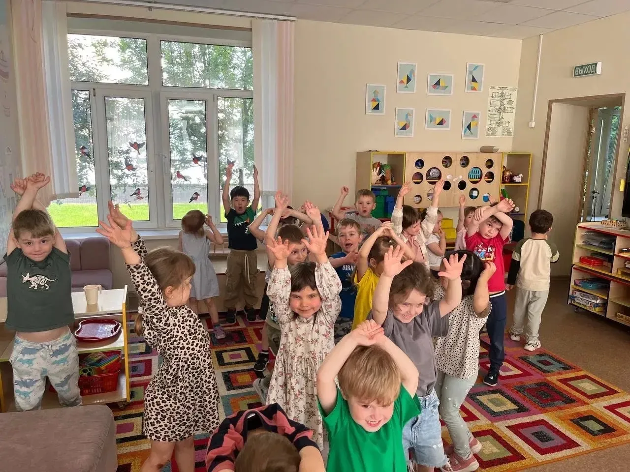 🐻 Наши малыши 

💪🏻 В группе №5 прошла викторина, посвящённая Дню здоровья.

#ДОНМ #ШколыКолледжиМ
